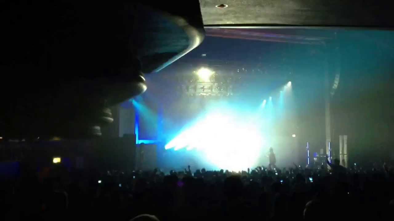 Weeknd - house of balloons / glass tables : O2 Apollo Manchester 24/11/13