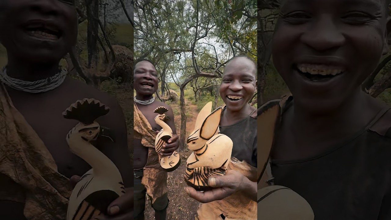 Wood carving artists of primitive tribes