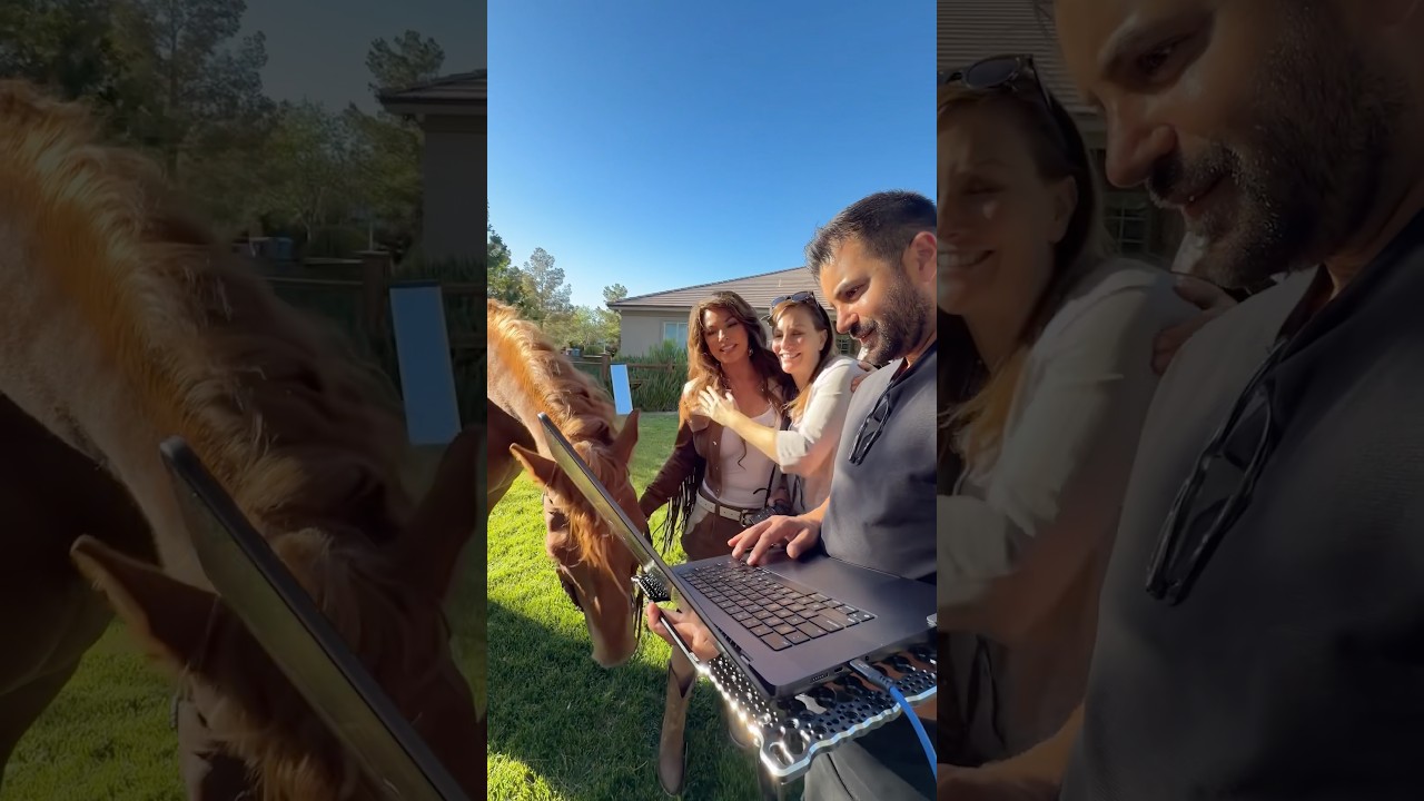 Behind-the-scenes from the day we shot the ‘Little Miss Twain - The Places I’ll Go’ artwork! 🐴❤️