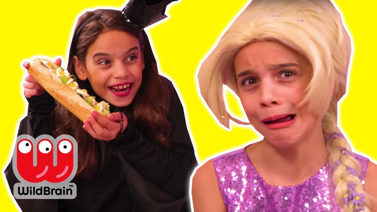 NEW YEAR'S RESOLUTIONS 🍎Princess Gives Up Candy! - Princesses In Real Life | WildBrain Kiddyzuzaa