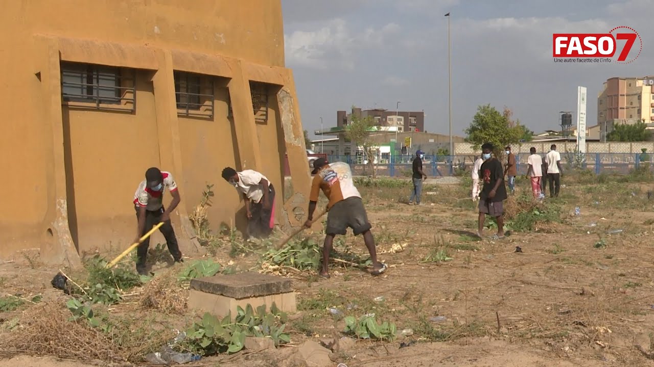 Burkina Faso : Des auteurs d’actes inciviques soumis à des travaux d’intérêt général depuis 9 jours