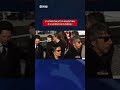 Valentino, l'arrivo dei vip ai funerali