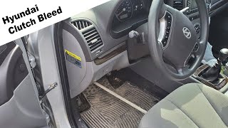 How to Bleed a Clutch in a Hyundai Santa Fe 6 Speed Manual screenshot 5
