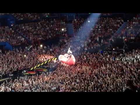 "Love My Life" Robbie Williams // "Love My Life" Robbie Williams //