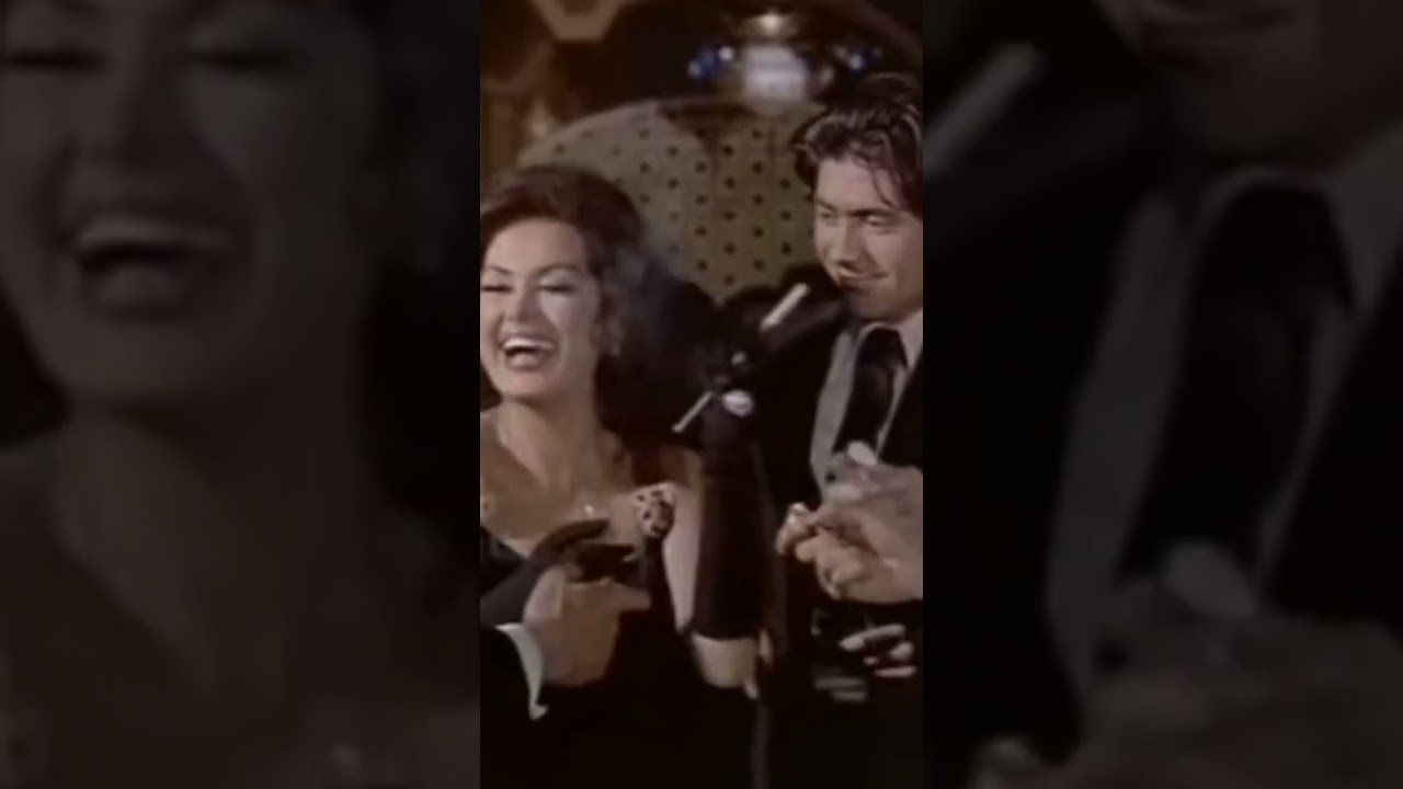 Тюркян Шорай(Türkan Şoray) Турецкая кинозвезда