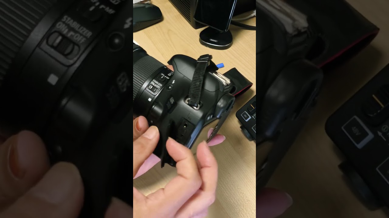 Canon EOS 550D (Rebel T2i / Kiss X4 Digital) Rubber Door Replacement