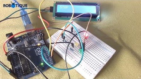 Traffic light with LCD display controlled by Arduino