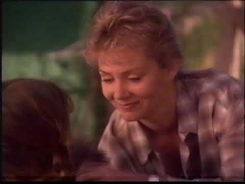 Disney mainoksia Disney VHS-kasetilta #10: Nalle Puh: Poutapilvi Puh (141503) {720p50}