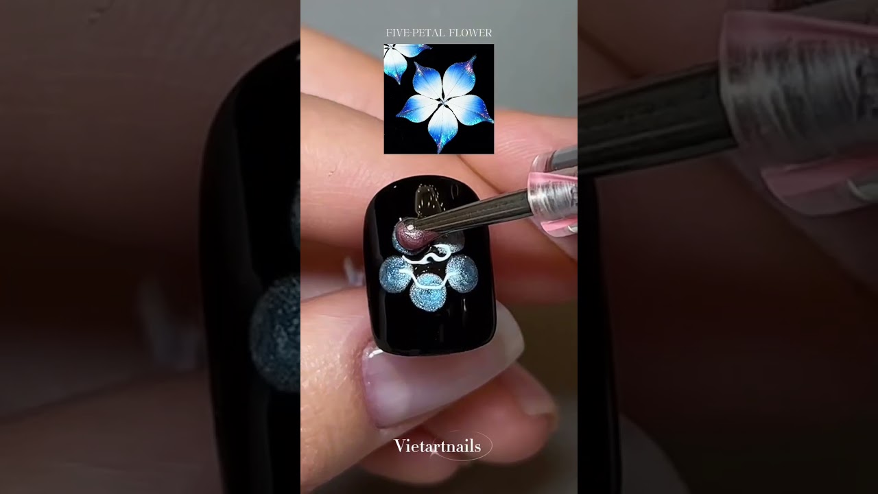 Five-Petal Gradient Flower Nail Tutorial: Stunning Blue Butterfly Wing Effect