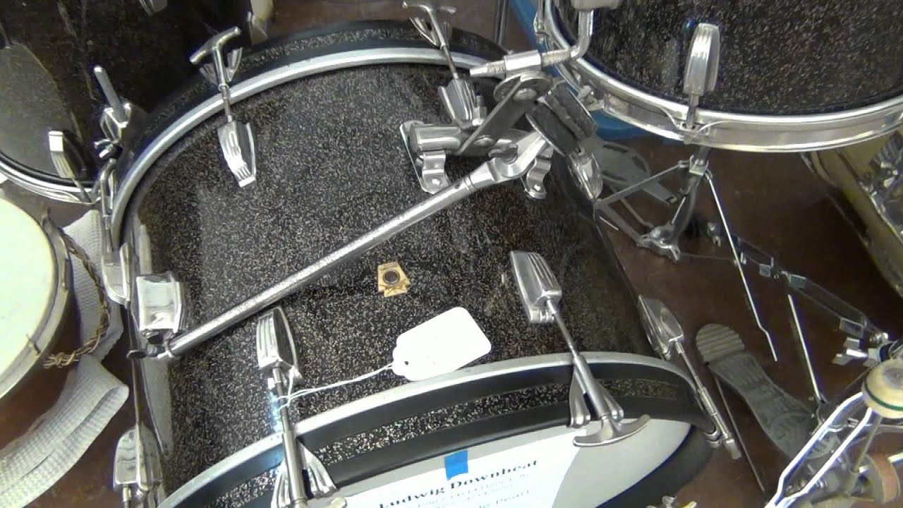 KC Vintage Drum Booth At The 2012 Rebeats Chicago Vintage And Custom