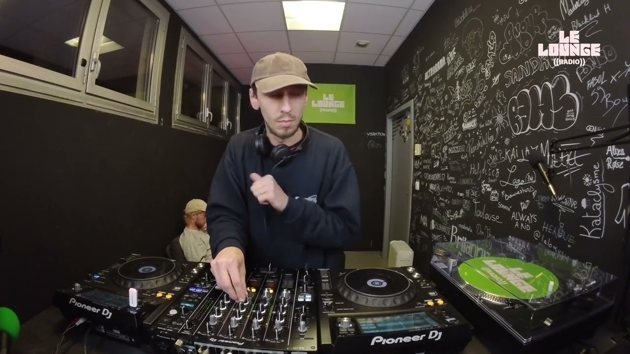 INTERFLUV invite MASS - Cluster (Dj Set)⎥Le Lounge