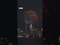 PHÁO HOA RỰC SÁNG TRÊN BẦU TRỜI NEW YORK MỪNG 250 NĂM LẬP QUỐC MỸ