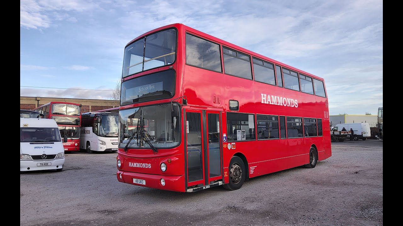A8 UKC - 2000 (X) Volvo B7TL Alexander ALX400