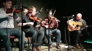 Video thumbnail of "Roscommon Fiddlers"