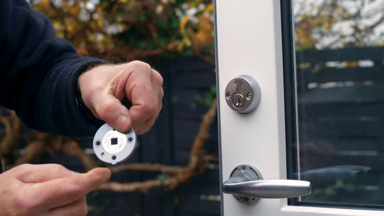 du monterer håndtag eller greb i din dør - YouTube