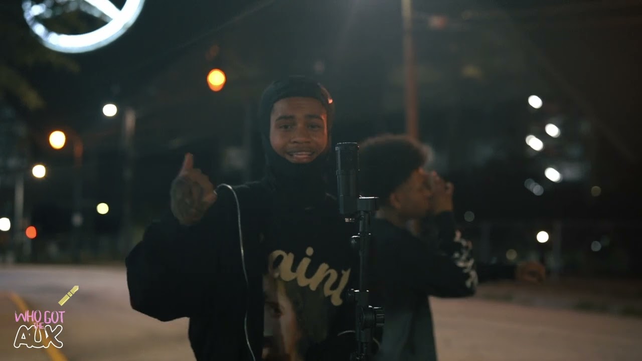 Lil Rez x Luh Jr - Testing My Luck (WhoGotTheAux Live Mic Performance) auf YouTube ansehen Lil Rez x Luh Jr - Testing My Luck (WhoGotTheAux Live Mic Performance) auf YouTube ansehen