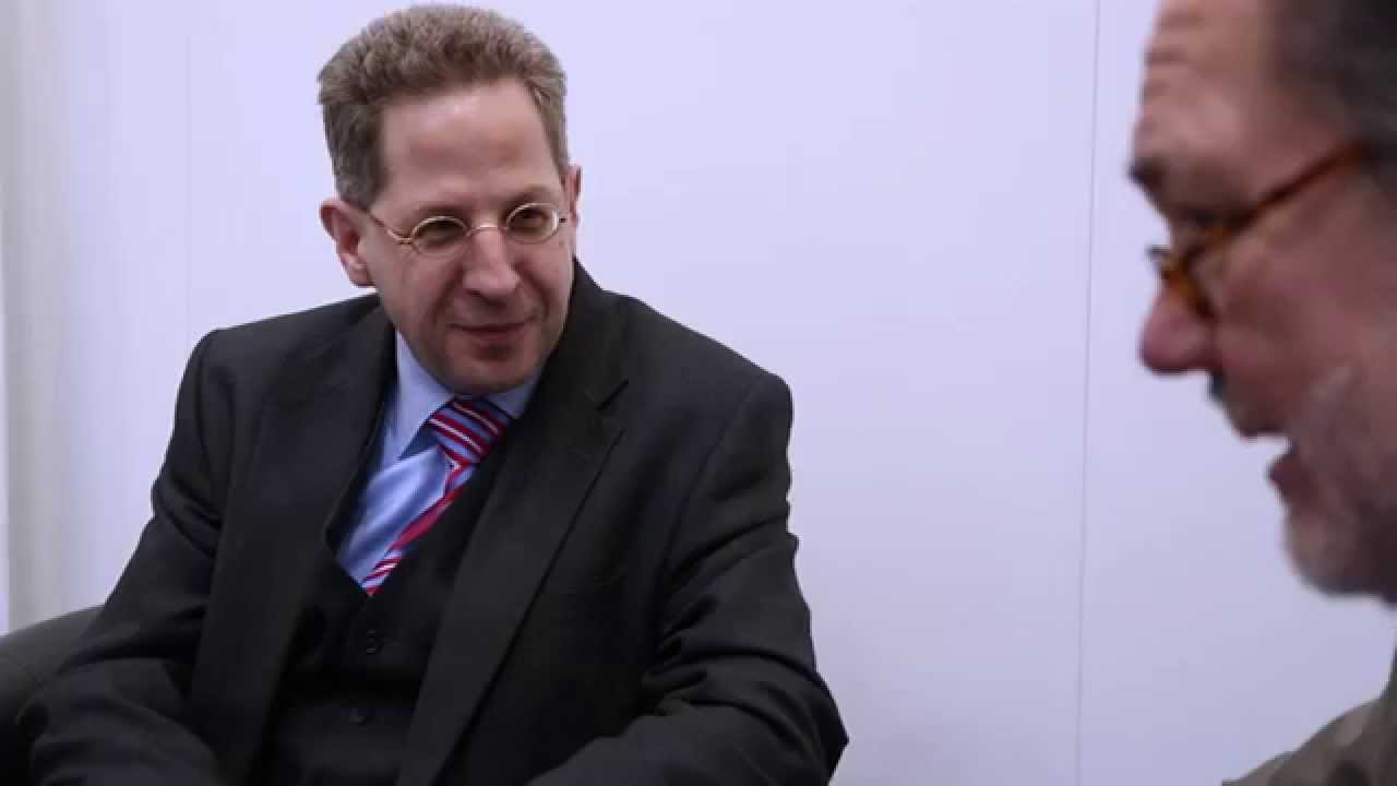 Dr. Hans-Georg Maaßen Interview - YouTube