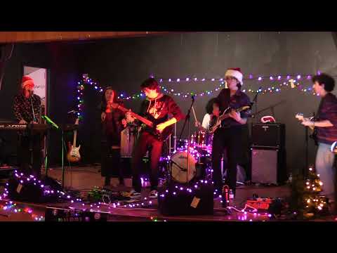 10 Bête Noire - Kilby Girl - Purple Christmas Benefit 2023.12.23