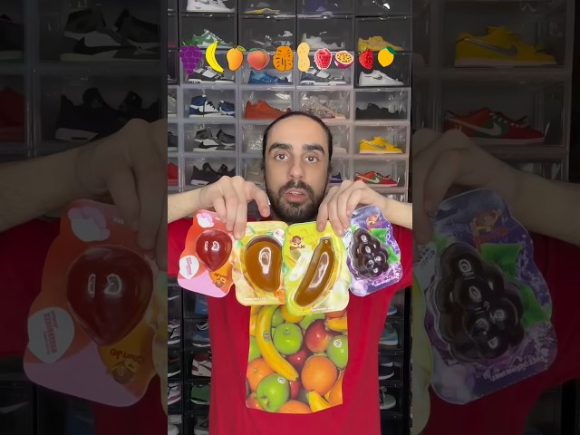 #eating #mukbang #candy #shorts  #asmr #sweet #satisfying #chocobar #chocolate #food #funny #colors