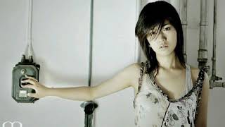 Watch Bonnie Pink Building A Castle video