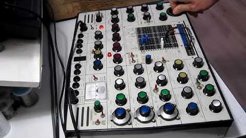 EMS Synthi AKS inverter mod and ring modulator.wmv