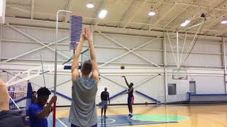 Knicks were measuring standing reach today, Kristaps said he checked in around 9 feet, 4.5 inches!