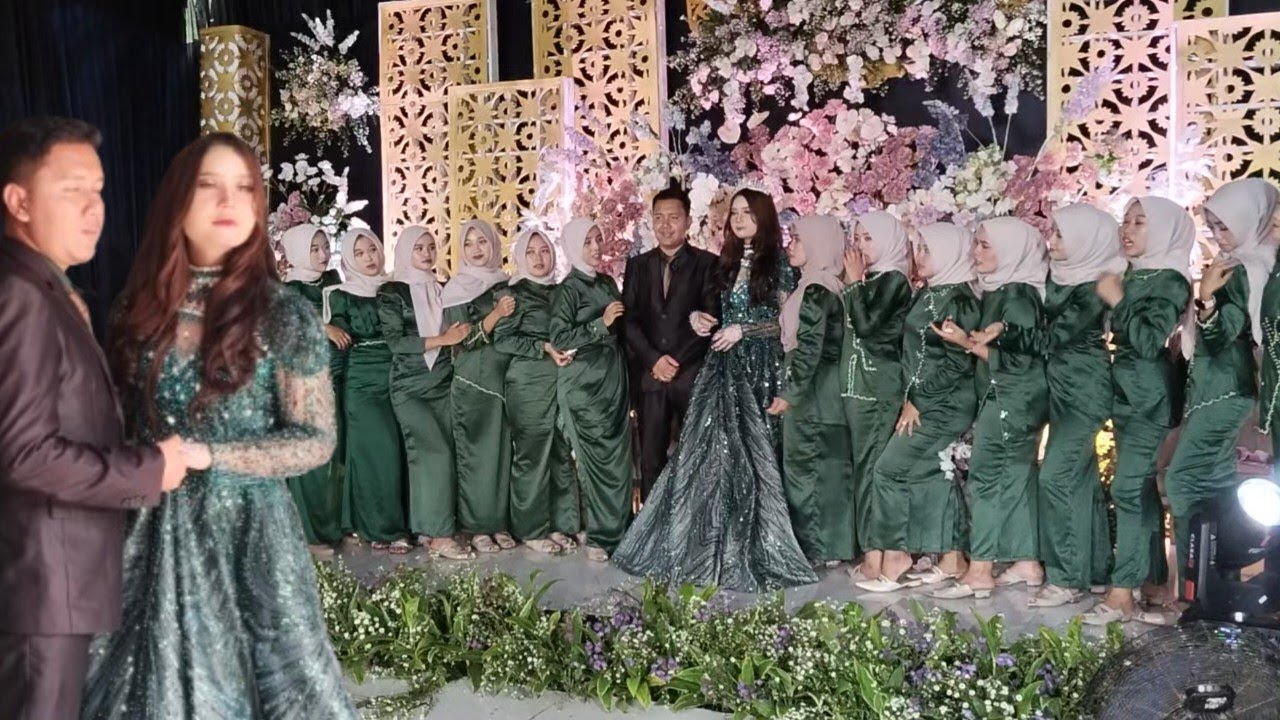 Momen Mengharukan Perpisahan Neng Yuli Bersama Rekan Rekannya Crew Jampang Turunan Kidul 