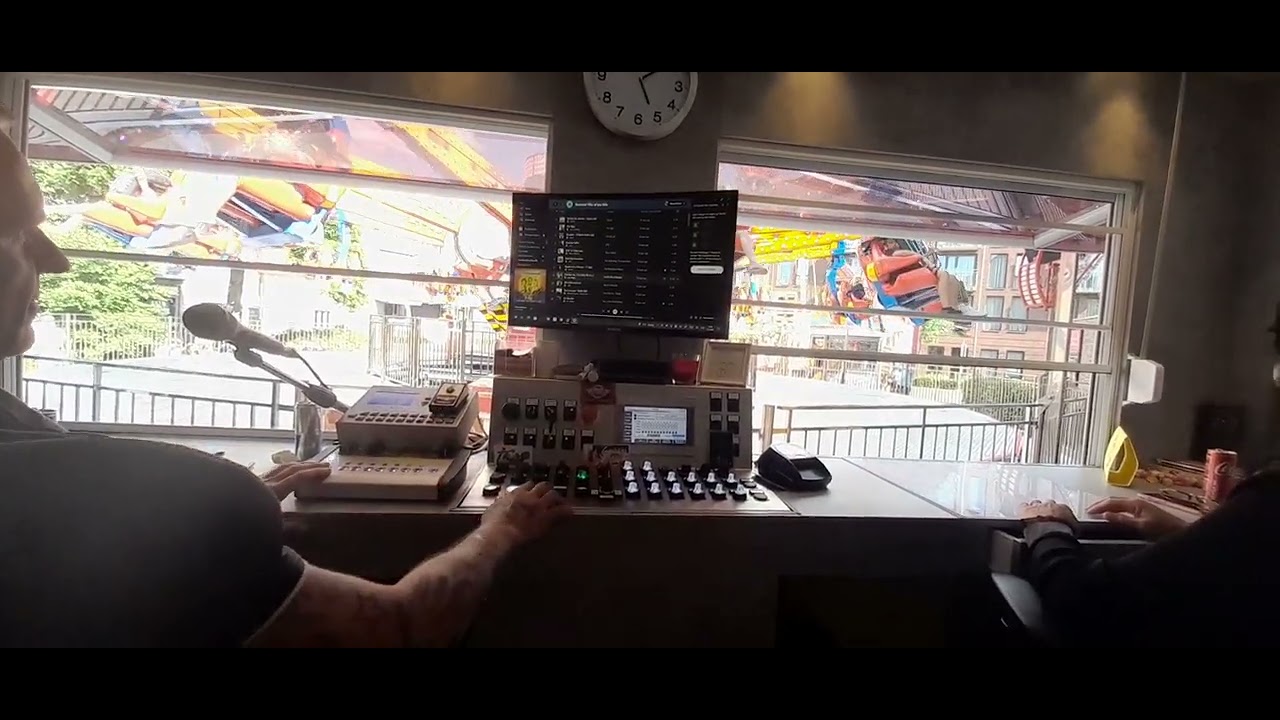 Base Jumper XXL-  G.Ernst (operatorview) Kermis  best 2022