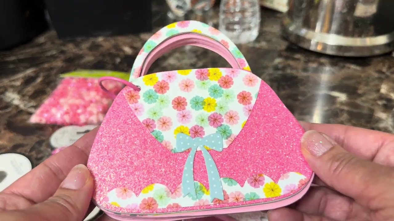 Craft Fair Ideas:  Sizzix Slotted Treat Box and Album Purse, KSCrafts Bag Topper and Ruffle Dies