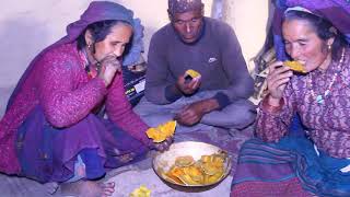 Cooking farsi nepali village lifestyle || curry recipe || traditional technology