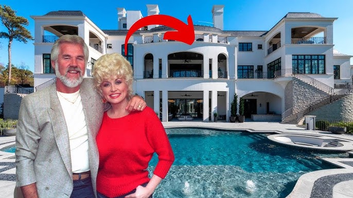 The Lifestyle of Dolly Parton's 2025 House Tour, Luxury Cars, Net Worth & Love Life Revealed!