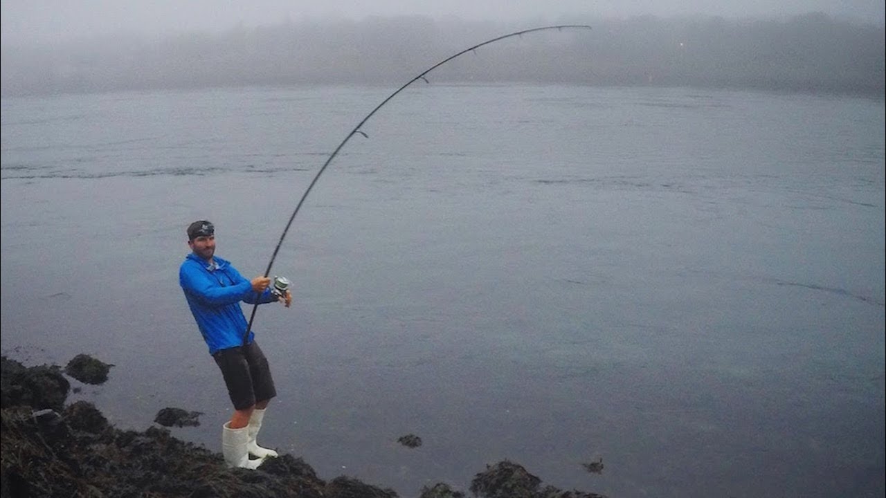 How to Fish Pencil Poppers for Striped Bass  Tips from Wayne Hess of Guppy  Lure Company 