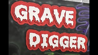 How to - build a Grave digger kids bed