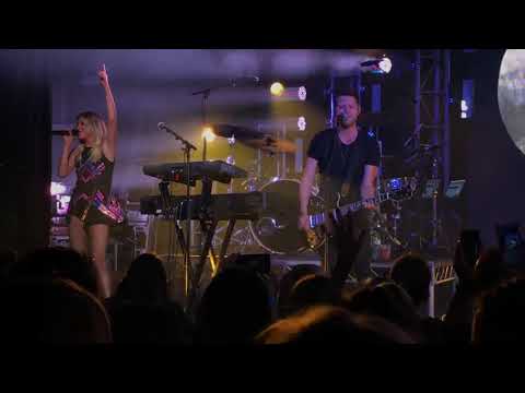 Kelsea Ballerini - Legends Live Metro Sydney