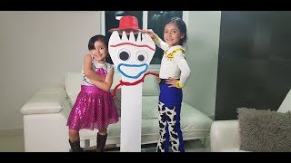 FORKY GIGANTE / TOY STORY 4 / LA PELICULA