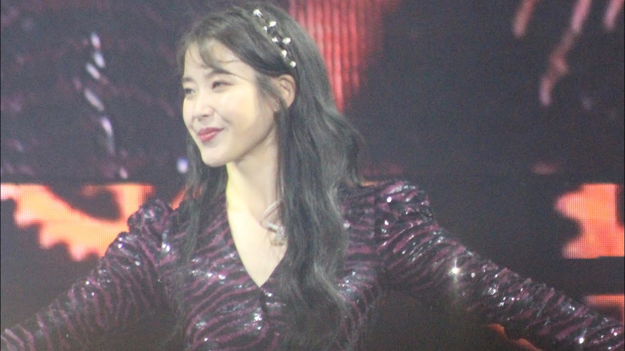 ‘ABOVE THE TIME’ by IU #아이유 #IULovePoemMNL #IUINMANILA - YouTube