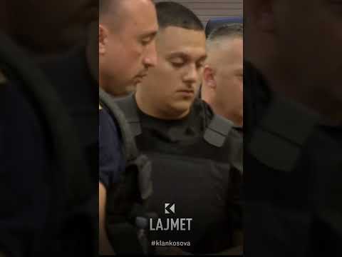 Sekiraqa në gjykatë u paraqit me jelek antiplumb