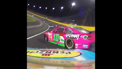 Charlotte in 15 seconds! Tony Stewart of all people slamming his car into Keselowski.