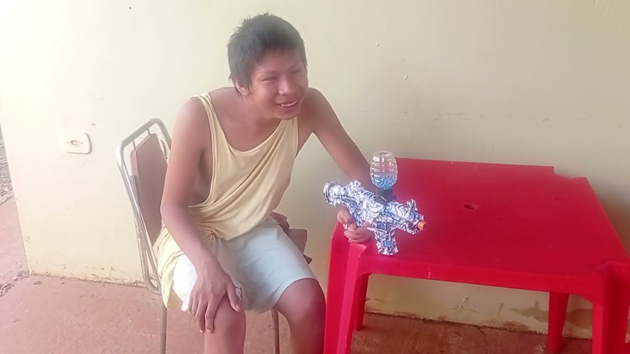 Curtindo as férias junto com o meu melhor amigo Mayson em casa 