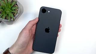Apple iPhone 17e Unboxing & First Look