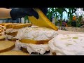 작품입니다! 꽃다발과 케익을 한번에~ 생과일 품은 플라워 생크림 수제케익 / overwhelming visual! fresh cream flower cake