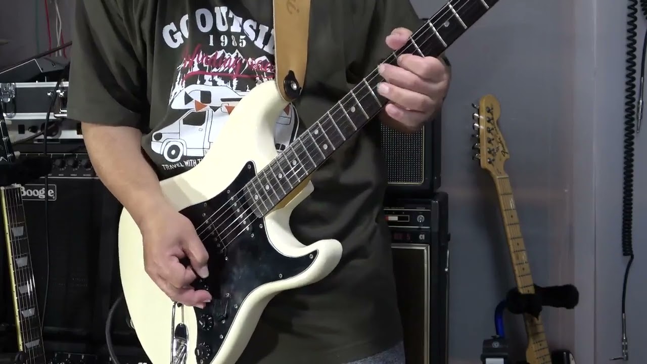 kissy's Guitar Collections】AriaProII Strikin Sound ST-400B（W