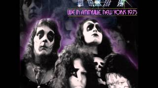 Kiss - Watchin You (Live at The Daisy)