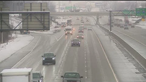 Snowy roads slow commutes on Thursday morning