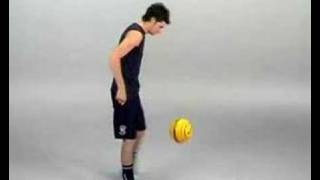 Billy Wingrove crazy freestyle football
