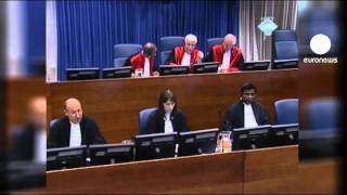 Angry exchanges lead to Mladic's removal from UN court