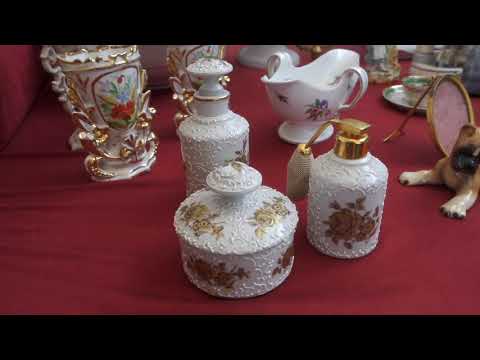 БАРАХОЛКА В ИТАЛИИ (Неаполь). ФАРФОРОВЫЙ ДЕНЬ. Четыре статуэтки и гигантская кофеварка.