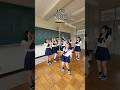 学校のホウキ何秒、手のひらに乗せられるか勝負!#shorts