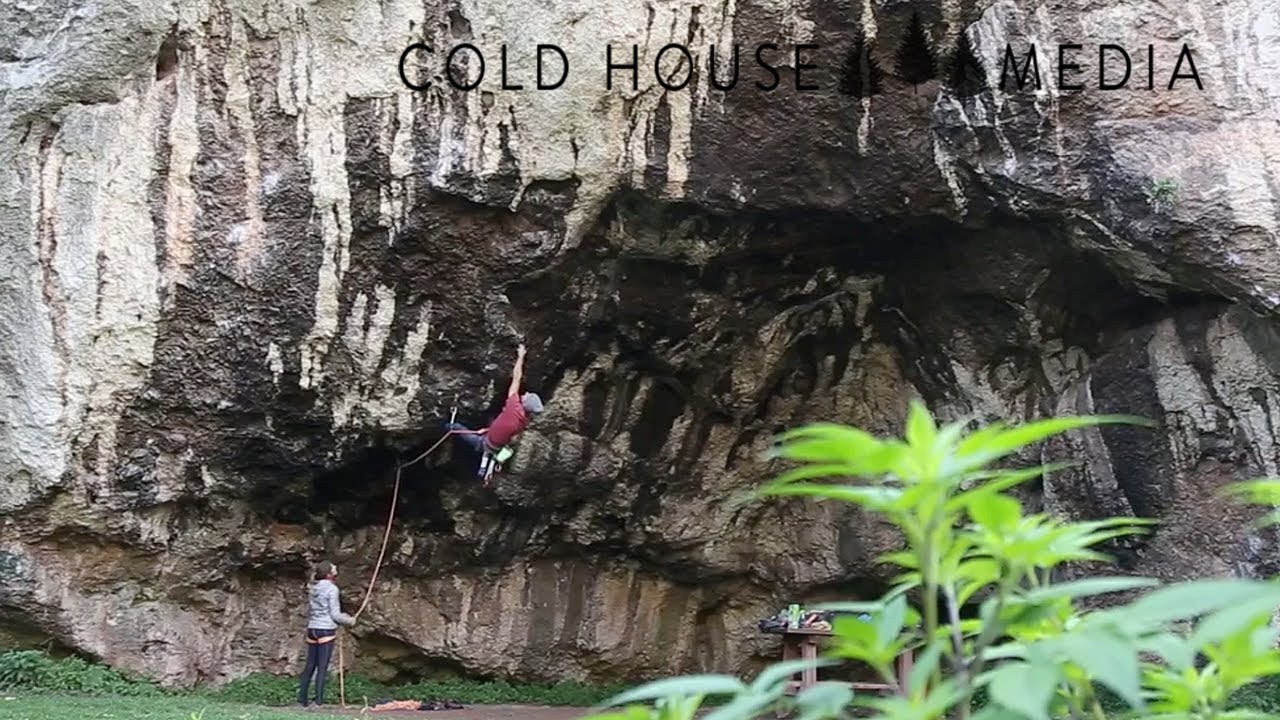 Vlog 020 || Techy 7c+ In Roadside Cave, Jela - Cold House Media - YouTube