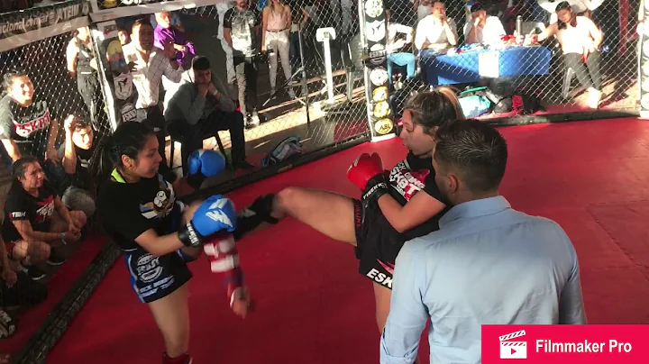Florencia Carrera kick boxing